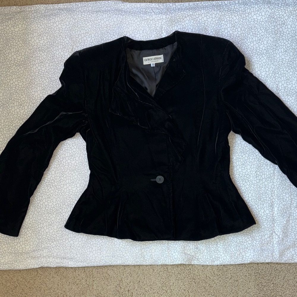 Giorgio Armani Black Blazer with Structured Design